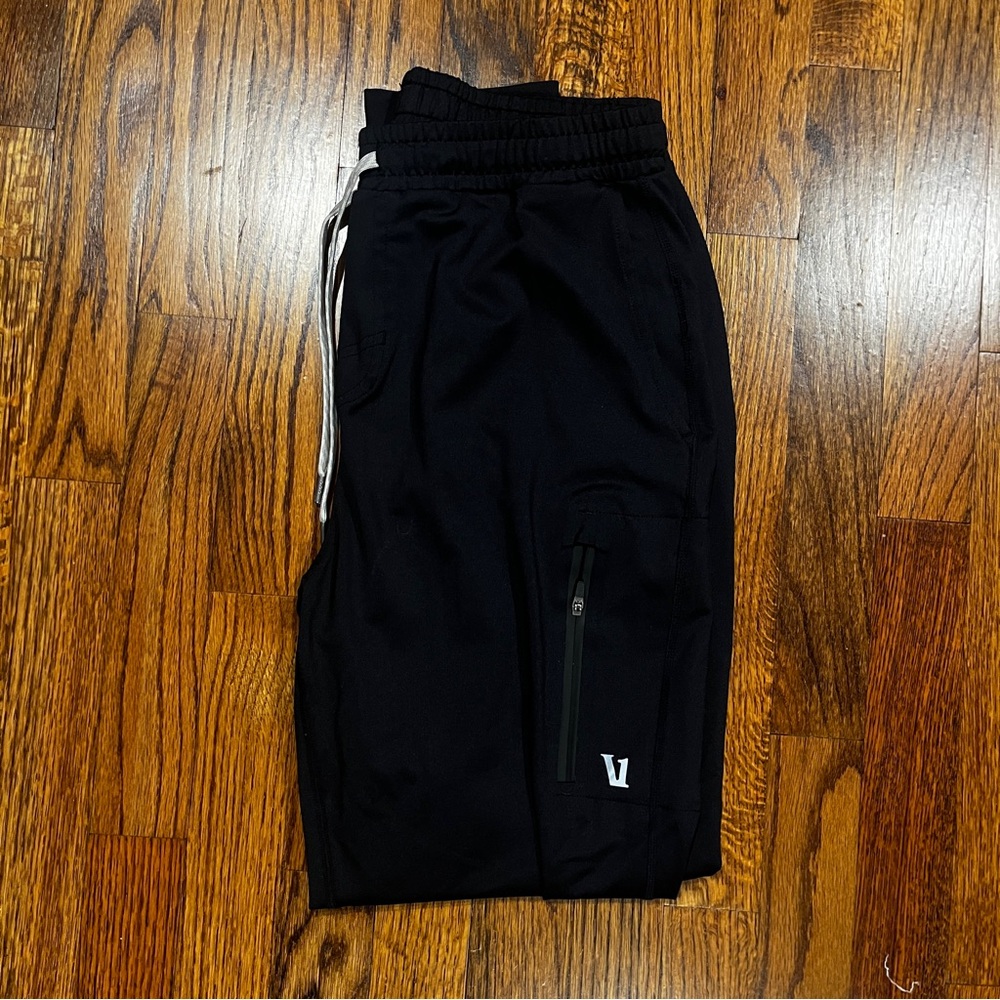 Men’s Vuori Sweatpants in Black - Size Small